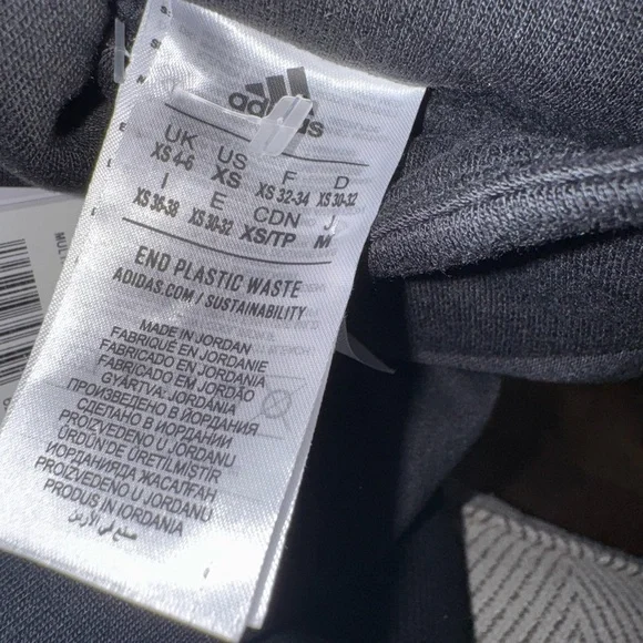 Adidas XS womens Black Long Sleeve Top with Logo - Picture 7 of 7